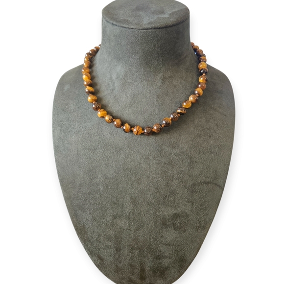 Tigers Eye Necklace - Picture 1 of 3